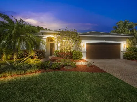 5441 Oakmont Village Circle Lake Worth FL 33463