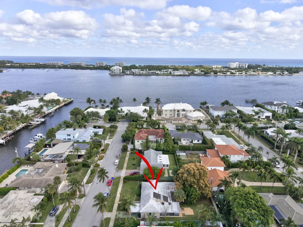 25 Harvard Drive Lake Worth Beach FL 33460