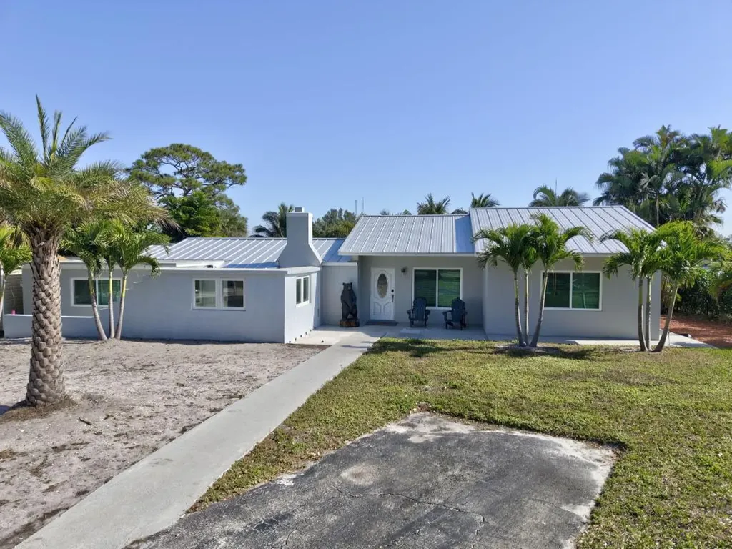 6604 Eastview Drive Lake Worth FL 33462