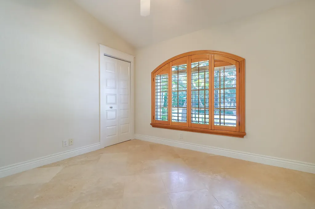 15386 83rd Way N Palm Beach Gardens FL 33418