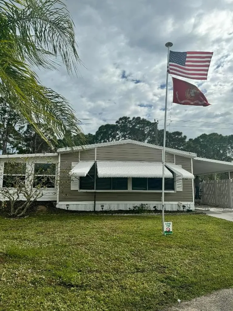 43 Grande Camino Way Fort Pierce FL 34951