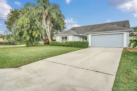12907 Meadowbend Drive Wellington FL 33414