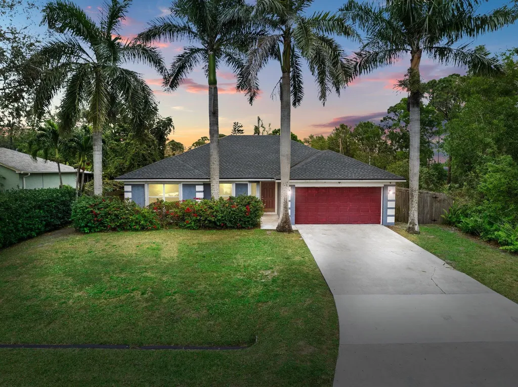 1611 SW Glacador Avenue Port St Lucie FL 34953