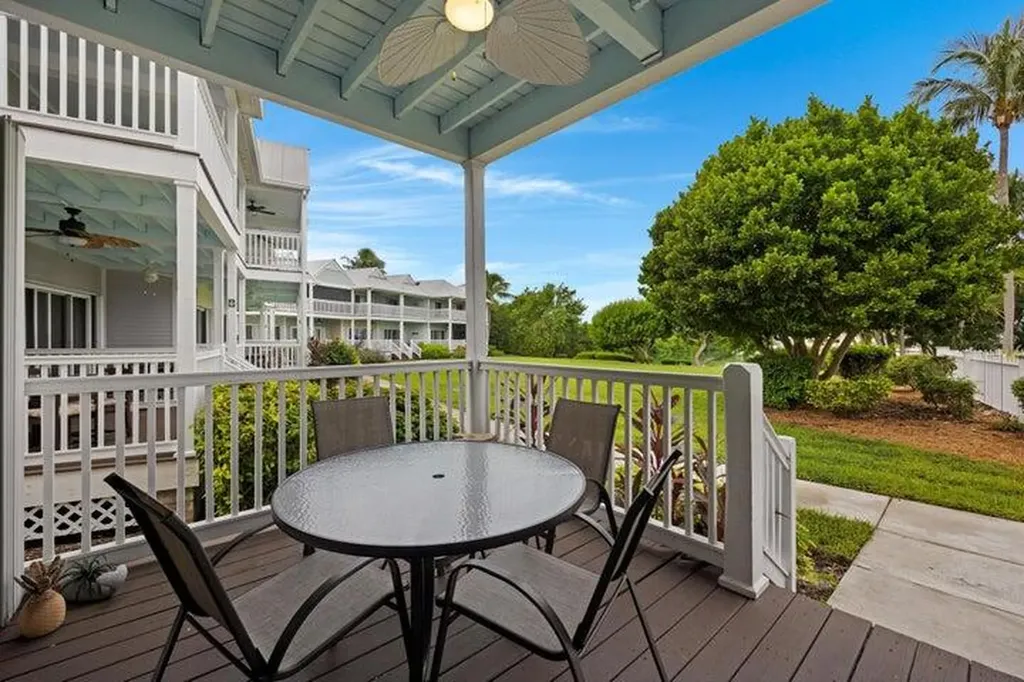 5092 Sunset Village Drive Duck Key FL 33050