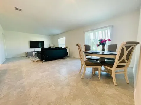 639 Daring Drive Davenport FL 33837