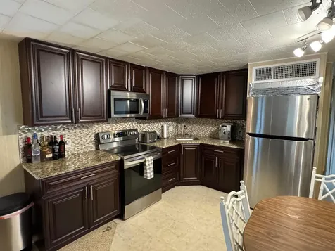 8926 Palm Street Boynton Beach FL 33436