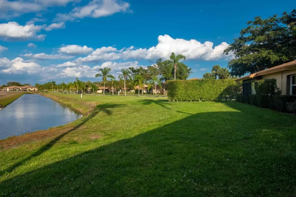 5659 Via Delray Delray Beach FL 33484
