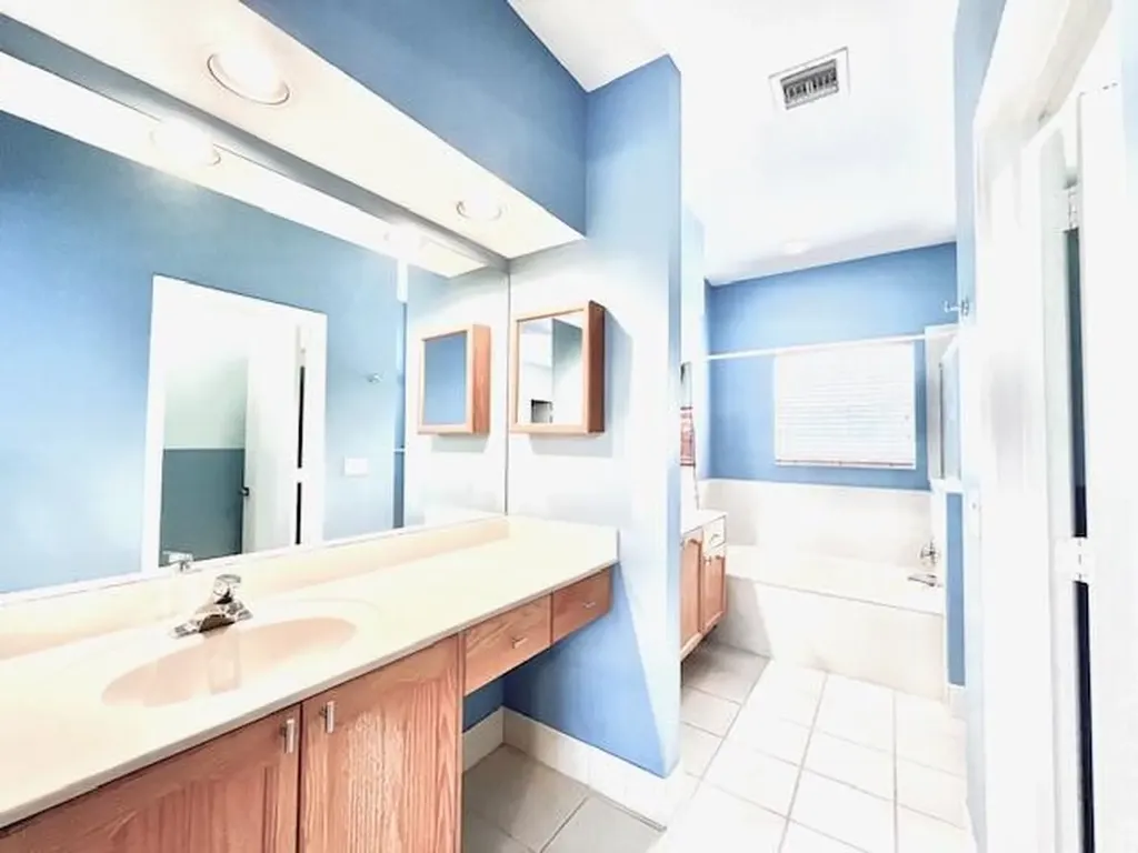 5012 Victoria Circle West Palm Beach FL 33409