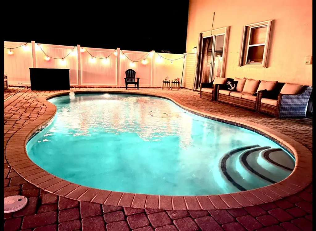 5012 Victoria Circle West Palm Beach FL 33409