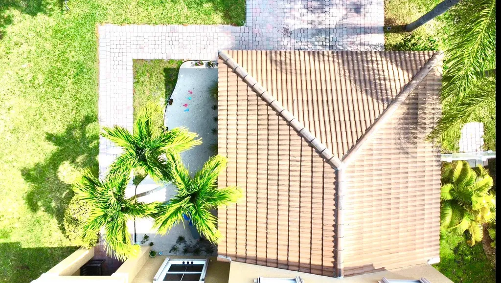 5012 Victoria Circle West Palm Beach FL 33409