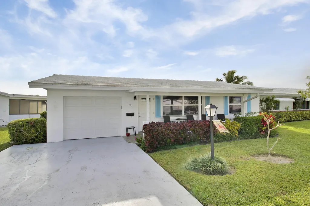 1004 SW 6th Avenue Boynton Beach FL 33426