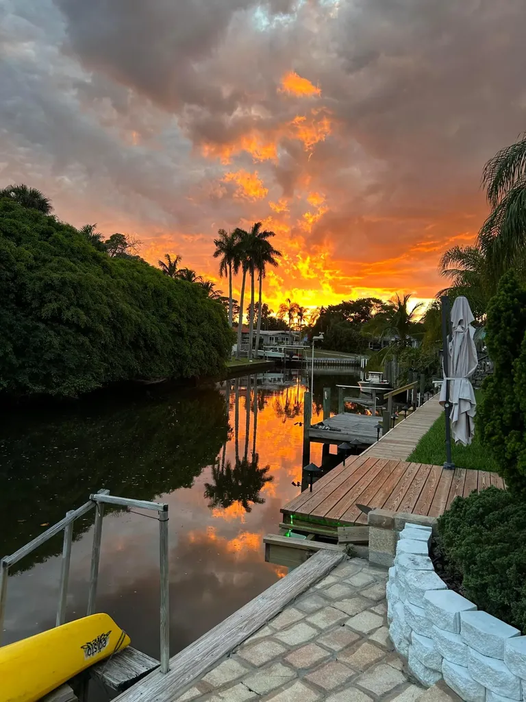 450 SE Robalo Court Stuart FL 34996