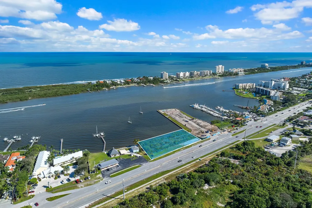 0000 SE Federal Highway Jupiter FL 33469
