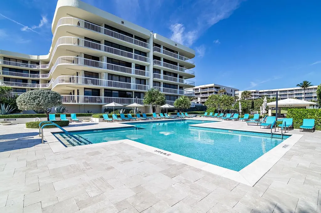 3300 S Ocean Boulevard Palm Beach FL 33480