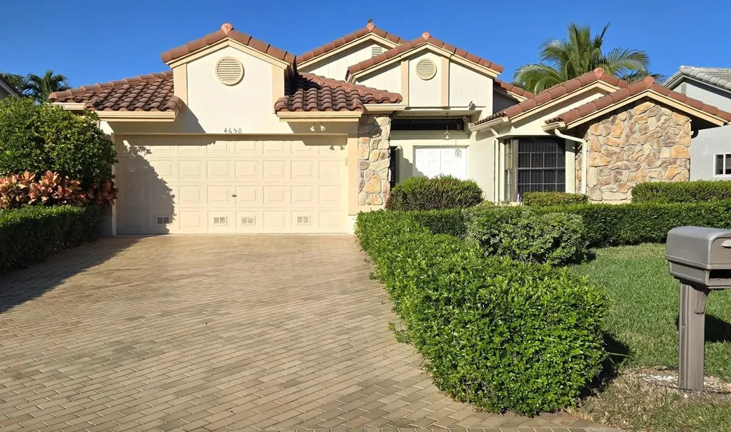 4650 Sextant Circle Boynton Beach FL 33436