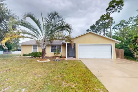 611 SW Dwight Avenue Port St Lucie FL 34983