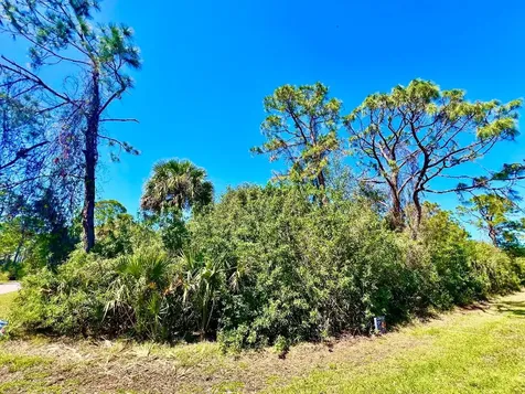 12142 Joyner Avenue Port Charlotte FL 33953