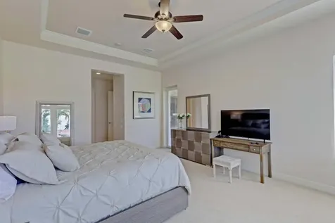 10655 La Strada West Palm Beach FL 33412