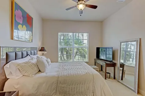 10655 La Strada West Palm Beach FL 33412