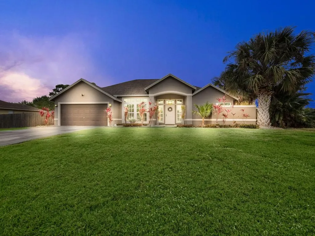 1245 SW Santiago Avenue Port St Lucie FL 34953