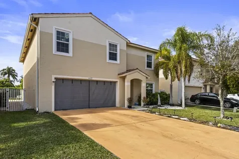 6627 Rainwood Cove Lane Lake Worth FL 33463