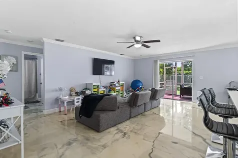 6627 Rainwood Cove Lane Lake Worth FL 33463