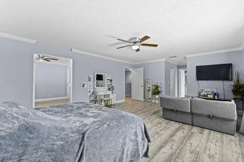 6627 Rainwood Cove Lane Lake Worth FL 33463
