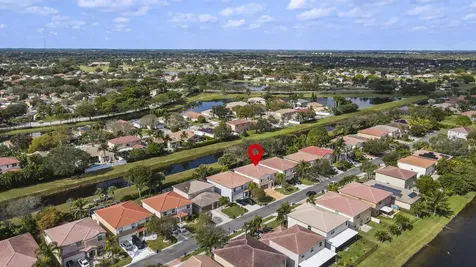 6627 Rainwood Cove Lane Lake Worth FL 33463