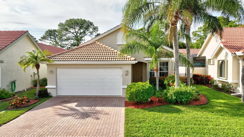 820 SW Munjack Circle Port St Lucie FL 34986