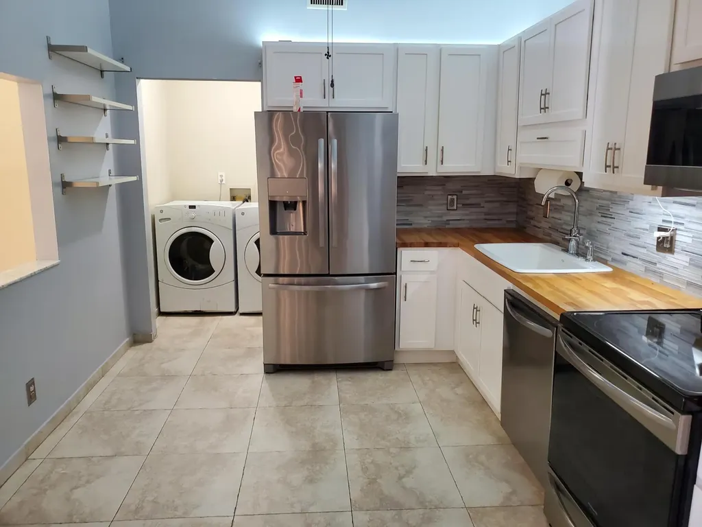 4327 Willow Brook Circle West Palm Beach FL 33417