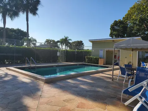 4327 Willow Brook Circle West Palm Beach FL 33417