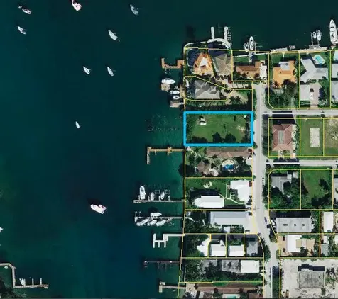 2715 Lake Drive Riviera Beach FL 33404