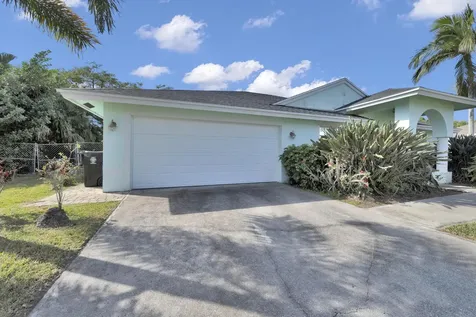 5270 NW Mayfield Lane Port St Lucie FL 34983