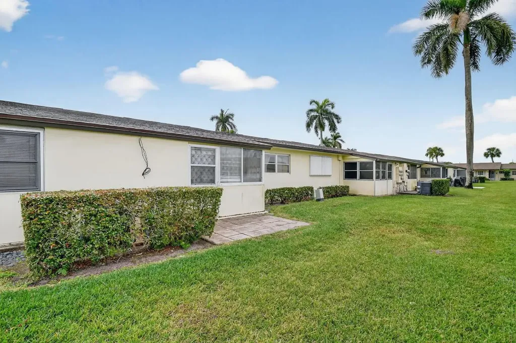 2771 E Ashley Drive West Palm Beach FL 33415