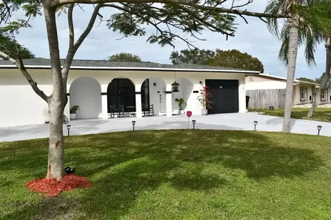 234 NE Surrey Street Port St Lucie FL 34983