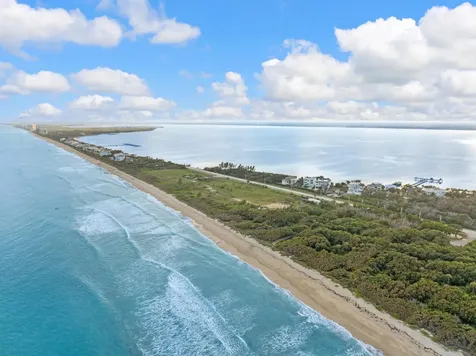 7671 Pelican Pointe Drive Jensen Beach FL 34957