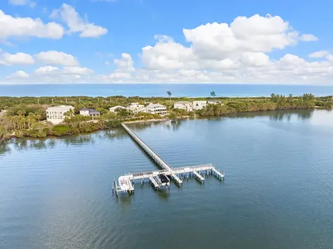 7671 Pelican Pointe Drive Jensen Beach FL 34957
