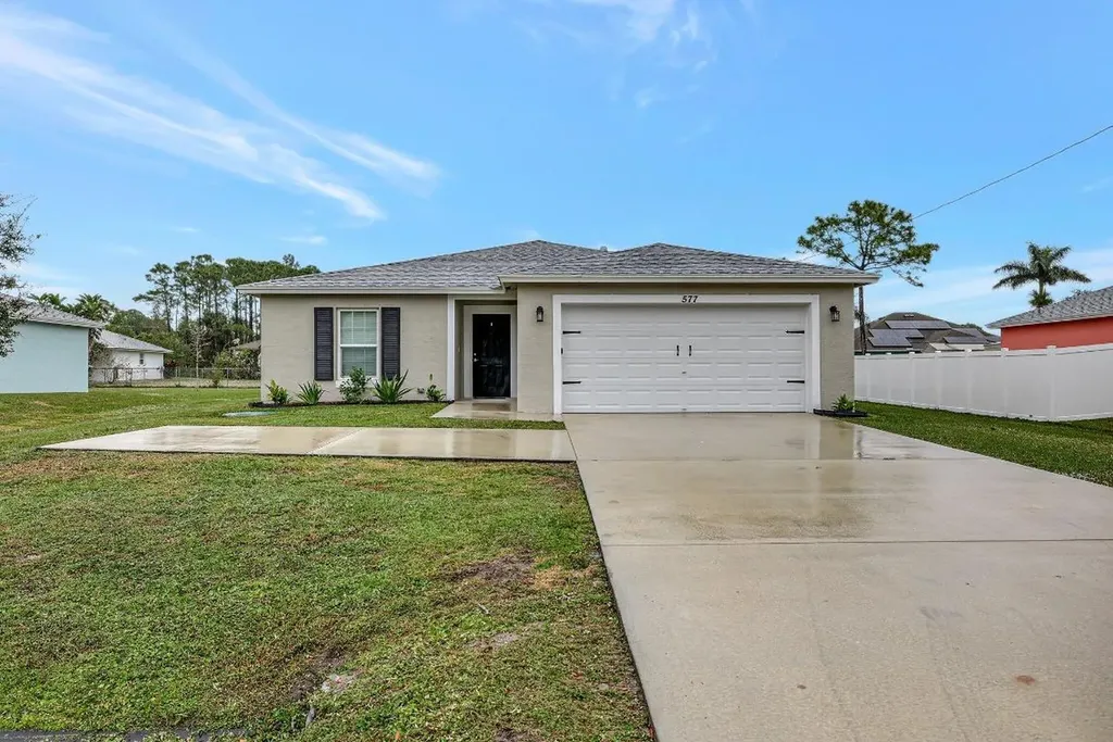 577 NW Floresta Drive Port St Lucie FL 34983