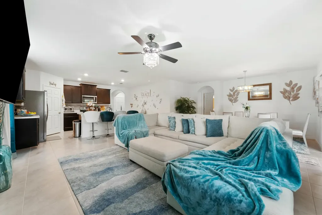 4602 SW Vahalla Street Port St Lucie FL 34953