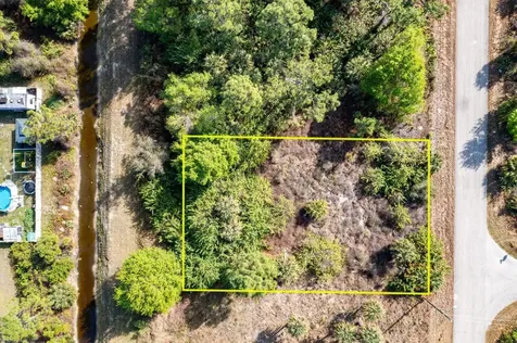 773 Cadis Street E Lehigh Acres FL 33974
