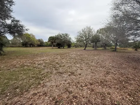 754 Hunting Club Avenue Clewiston FL 33440