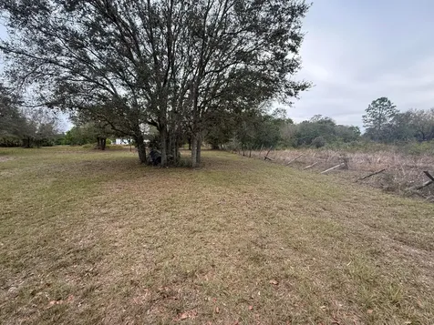 754 Hunting Club Avenue Clewiston FL 33440