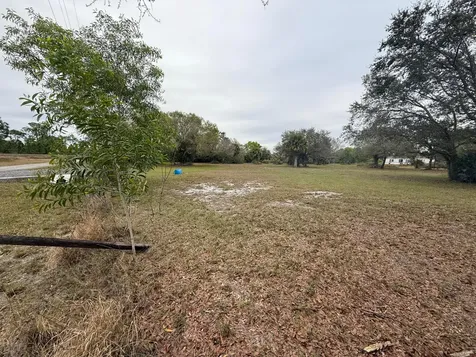 754 Hunting Club Avenue Clewiston FL 33440