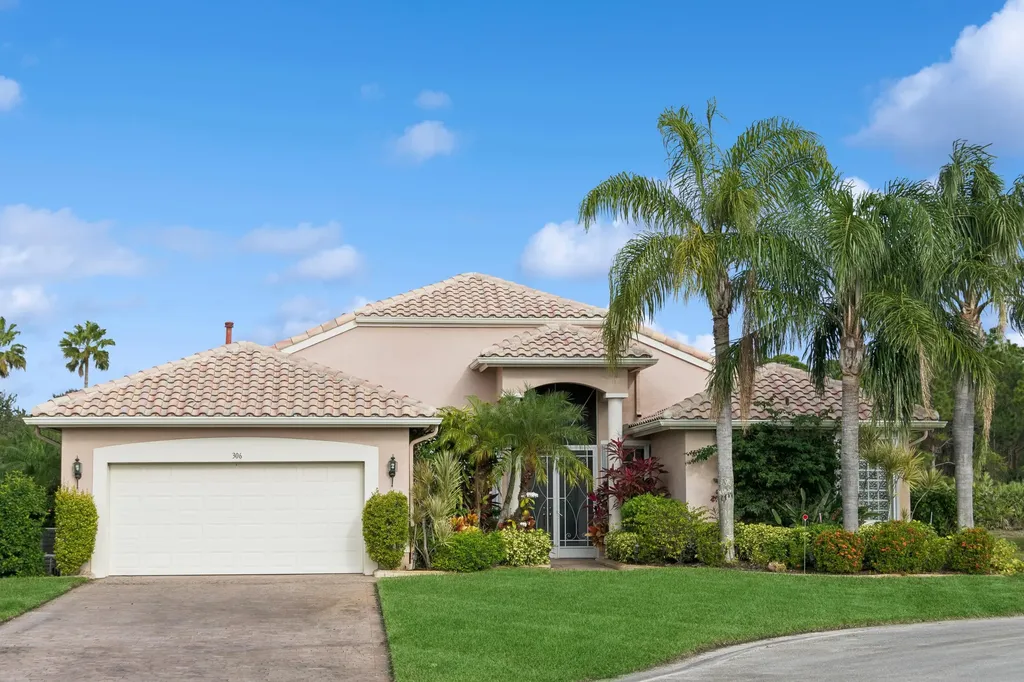 306 NW Bayside Court Port St Lucie FL 34986