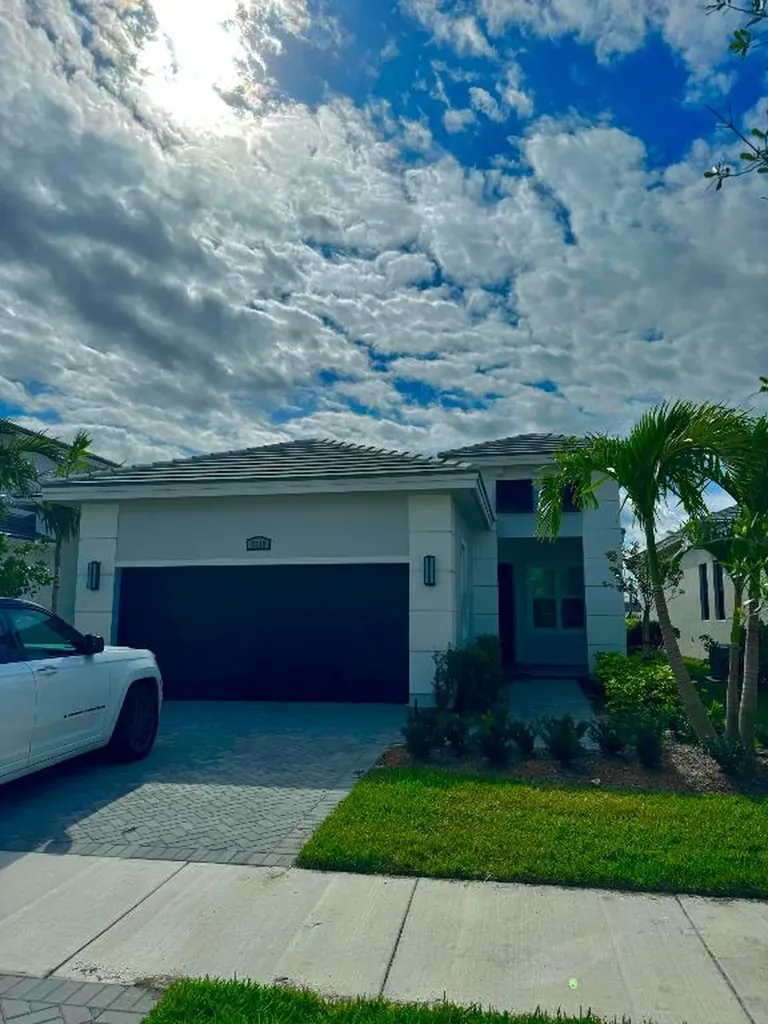 9315 SW Pepoli Way Port St Lucie FL 34987