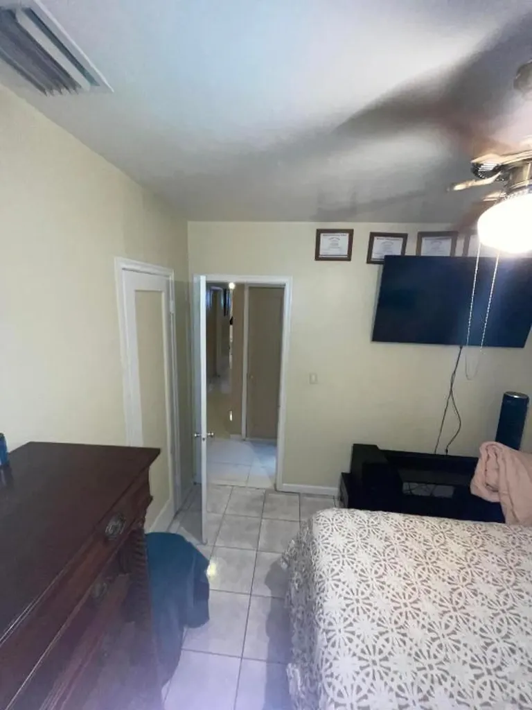 3024 Glenwood Road West Palm Beach FL 33405