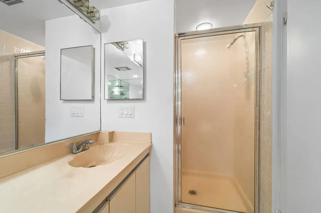 356 Golfview Road North Palm Beach FL 33408