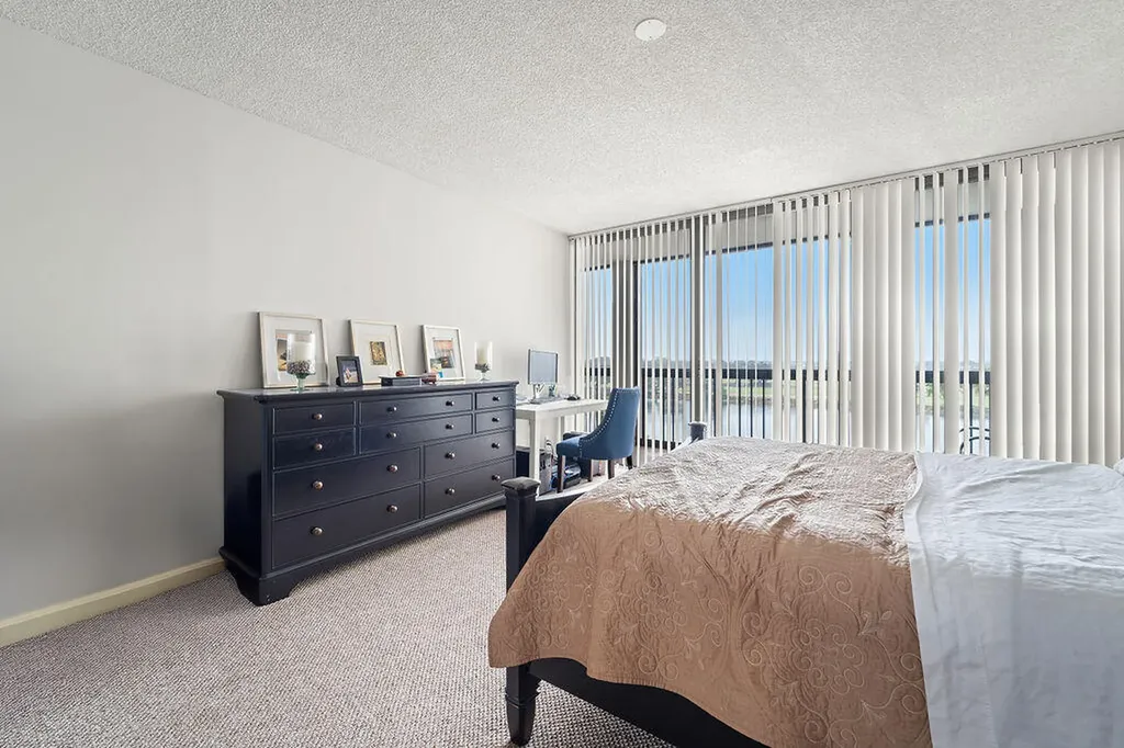 356 Golfview Road North Palm Beach FL 33408