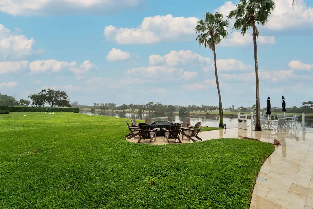 356 Golfview Road North Palm Beach FL 33408