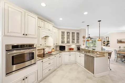 865 SW Rocky Bayou Terrace Port St Lucie FL 34986